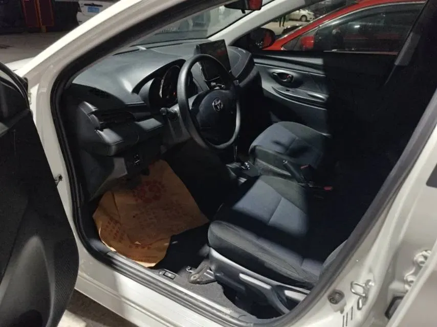 2021 Toyota Yaris L 1.5L 112HP L4 CVT,autocango,china used car exporter,china ev exporter,chinese used car exporter,chinese used ev exporter