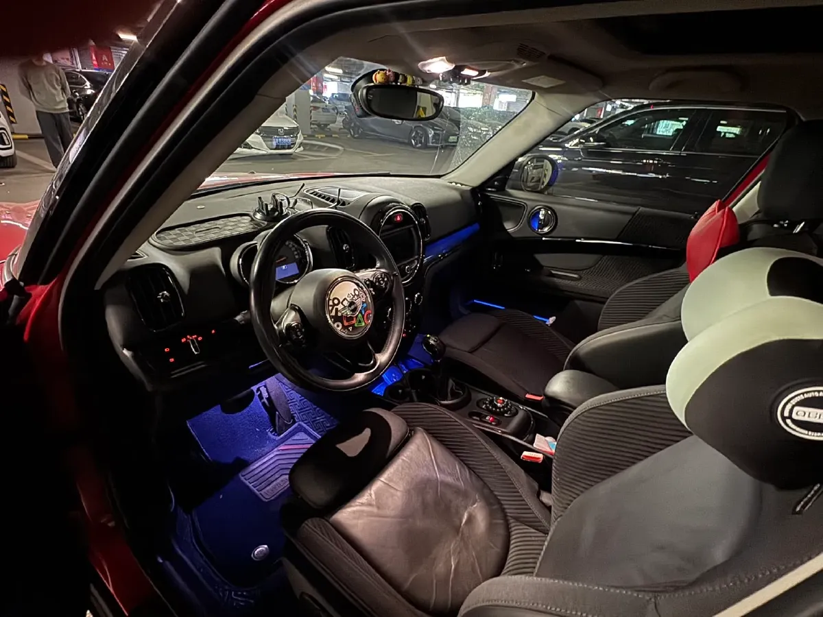 2017 MINI COUNTRYMAN 1.5T 136HP L3 8AT,autocango,china used car exporter,china ev exporter,chinese used car exporter,chinese used ev exporter