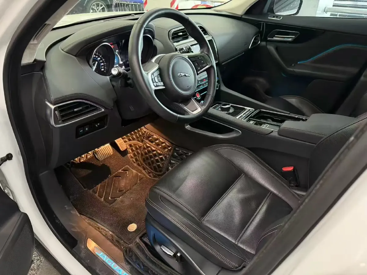 2019 Jaguar F-PACE 2.0T 250HP L4 8AT,autocango,china used car exporter,china ev exporter,chinese used car exporter,chinese used ev exporter
