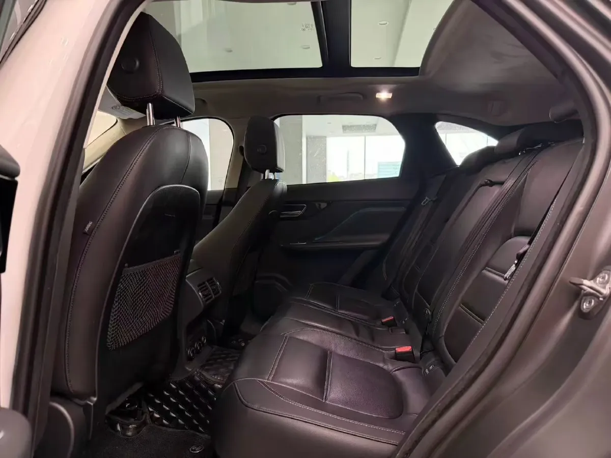 2019 Jaguar F-PACE 2.0T 250HP L4 8AT,autocango,china used car exporter,china ev exporter,chinese used car exporter,chinese used ev exporter