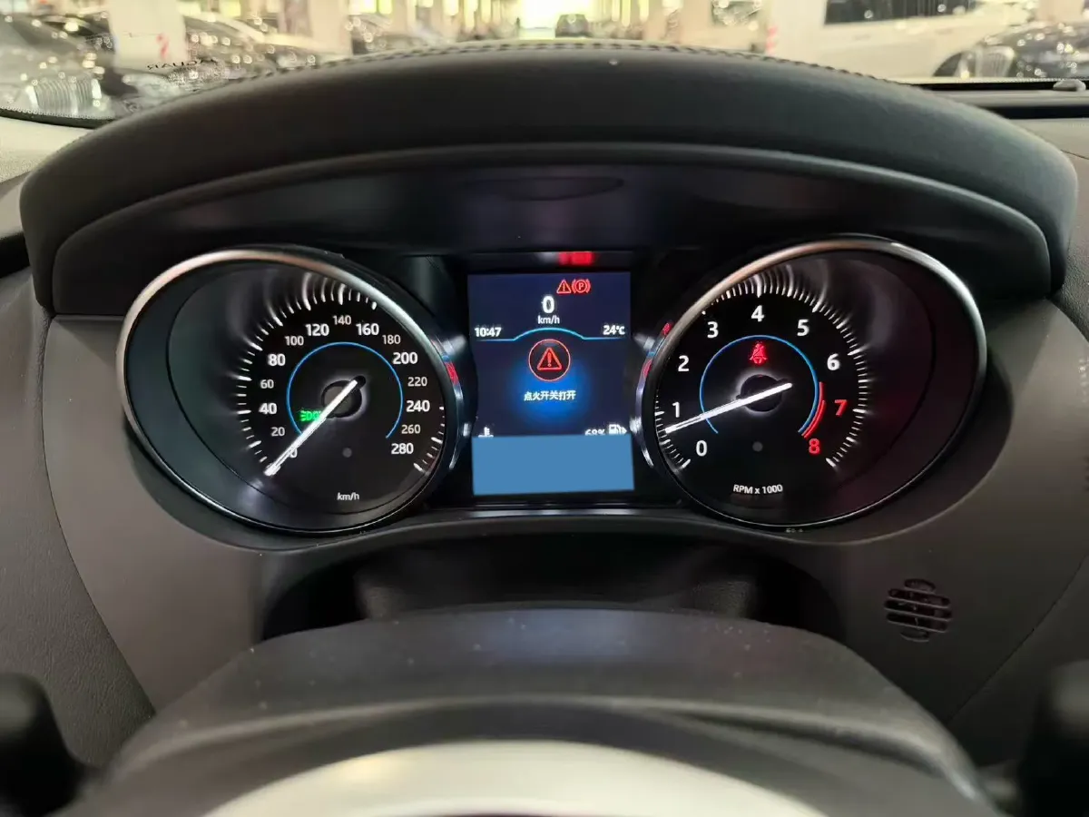 2019 Jaguar F-PACE 2.0T 250HP L4 8AT,autocango,china used car exporter,china ev exporter,chinese used car exporter,chinese used ev exporter