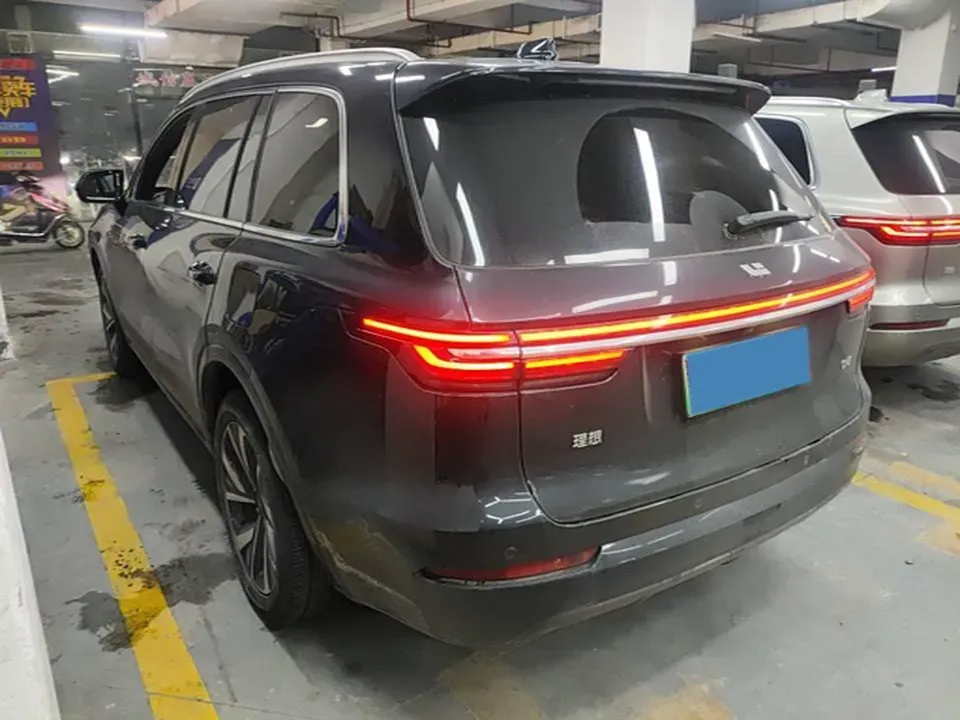 2021 Li ONE Range Extended 131HP REEV 40.5KWH,autocango,china used car exporter,china ev exporter,chinese used car exporter,chinese used ev exporter