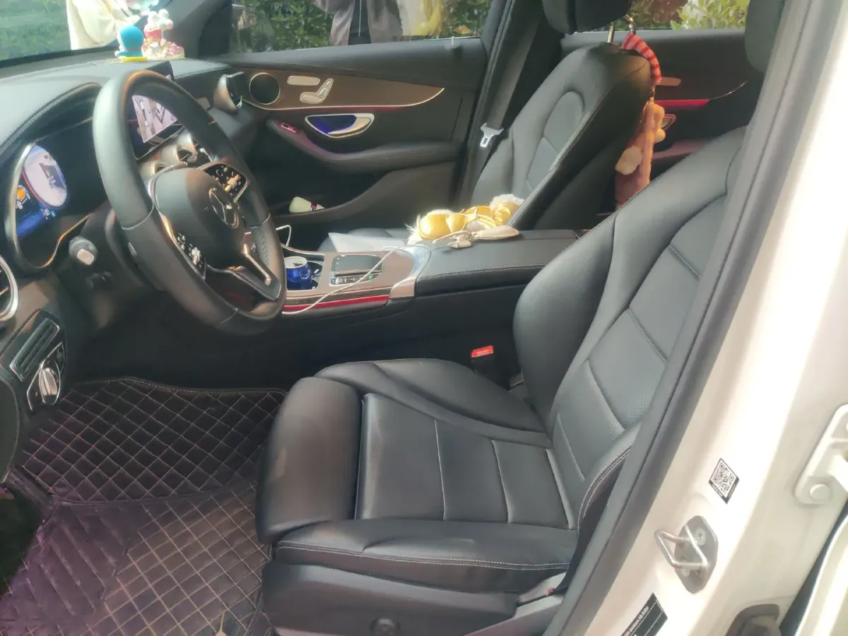 2022 Mercedes-Benz GLC Class 2.0T 197HP L4 9AT,autocango,china used car exporter,china ev exporter,chinese used car exporter,chinese used ev exporter