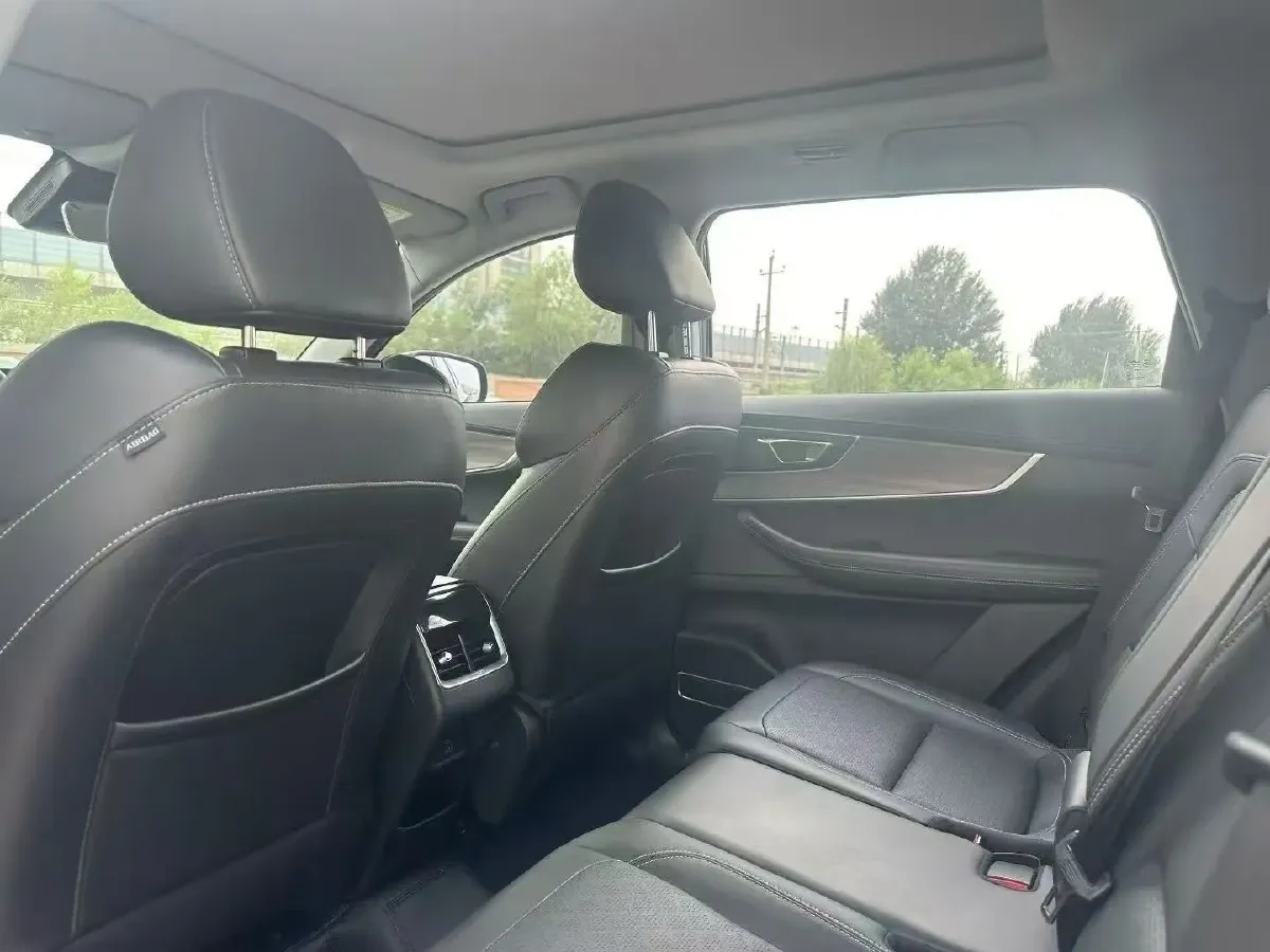 2019 Chery Tiggo 8 1.6T 197HP L4 7DCT,autocango,china used car exporter,china ev exporter,chinese used car exporter,chinese used ev exporter