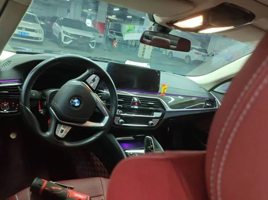 2021 BMW 5 Series 2.0T 184HP L4 8AT,autocango,china used car exporter,china ev exporter,chinese used car exporter,chinese used ev exporter