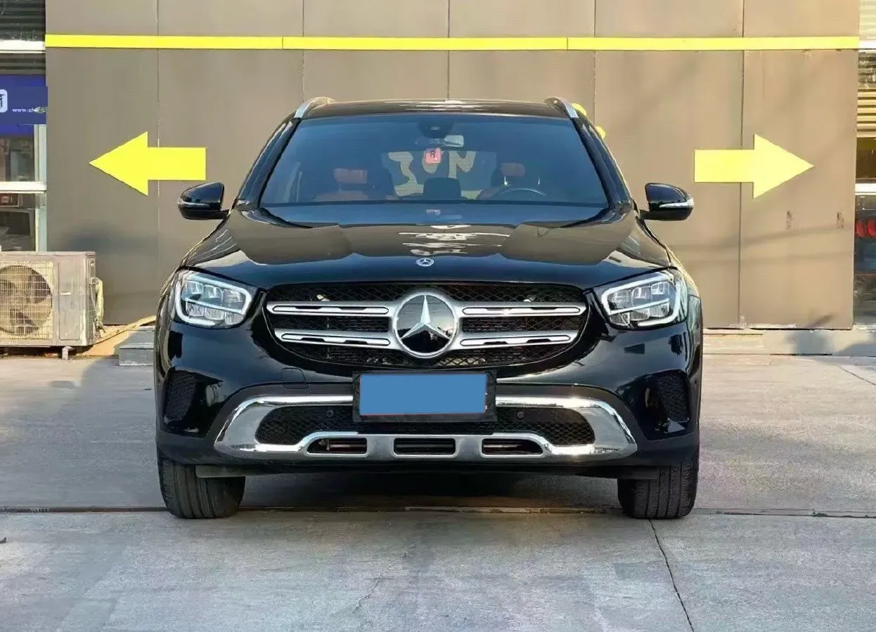 2022 Mercedes-Benz GLC Class 2.0T 197HP L4 9AT,autocango,china used car exporter,china ev exporter,chinese used car exporter,chinese used ev exporter