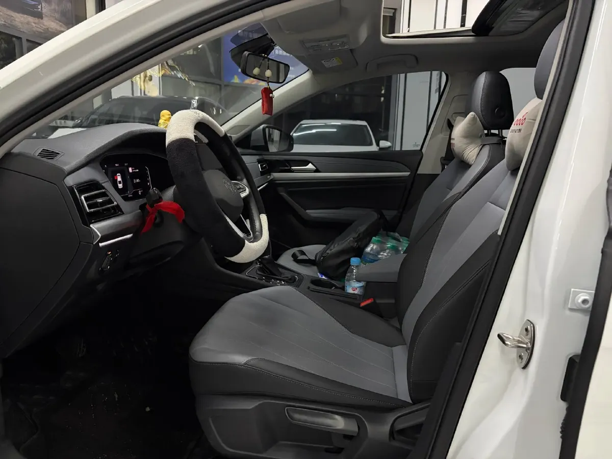 2023 Volkswagen Lavida 1.5L 110HP L4 6AT,autocango,china used car exporter,china ev exporter,chinese used car exporter,chinese used ev exporter