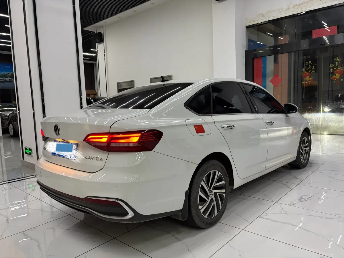 2023 Volkswagen Lavida 1.5L 110HP L4 6AT,autocango,china used car exporter,china ev exporter,chinese used car exporter,chinese used ev exporter