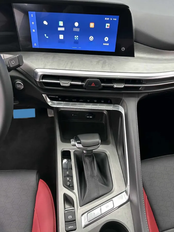 2022 ChangAn CS35 Plus 1.4T 160HP L4 7DCT,autocango,china used car exporter,china ev exporter,chinese used car exporter,chinese used ev exporter