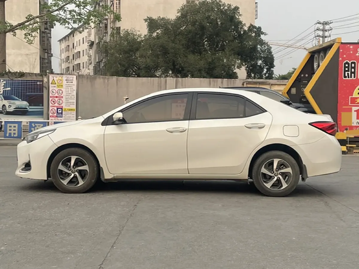 2017 Toyota Levin 1.2T 116HP L4 CVT,autocango,china used car exporter,china ev exporter,chinese used car exporter,chinese used ev exporter