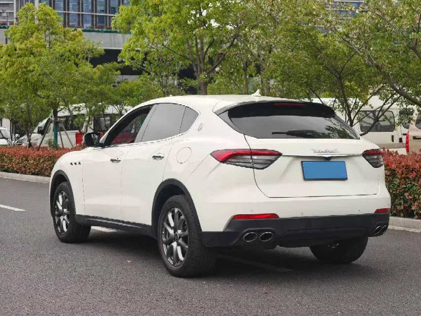 2021 Maserati Levante 3.0T 350HP V6 8AT,autocango,china used car exporter,china ev exporter,chinese used car exporter,chinese used ev exporter