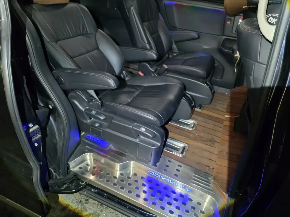 2021 Honda Odyssey 2.0L 146HP L4 E-CVT Hybrid,autocango,china used car exporter,china ev exporter,chinese used car exporter,chinese used ev exporter