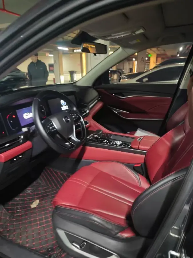 2021 ChangAn CS75 Plus 2.0T 233HP L4 8AT,autocango,china used car exporter,china ev exporter,chinese used car exporter,chinese used ev exporter