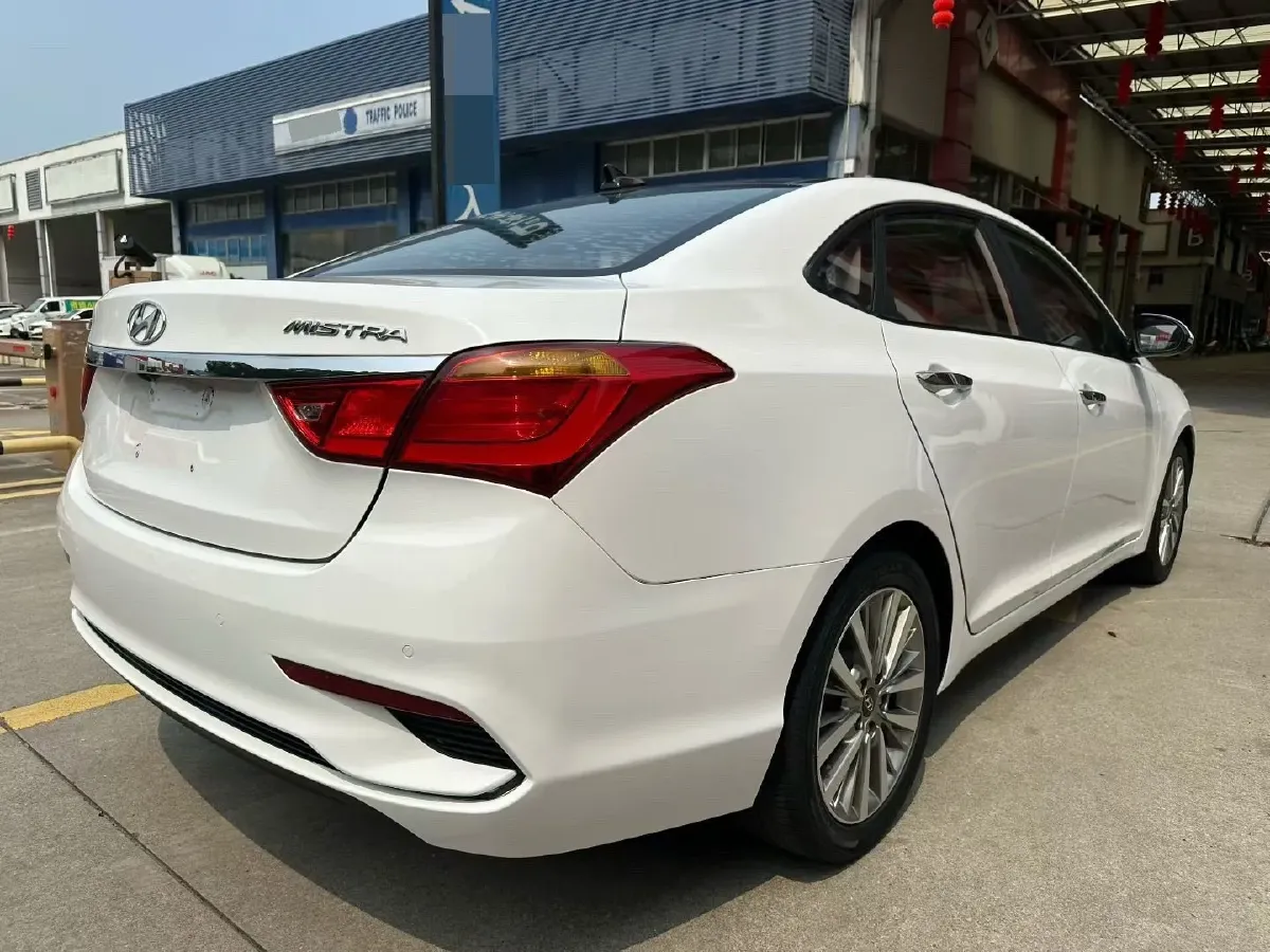 2017 Hyundai Mistra 1.8L 143HP L4 6AT,autocango,china used car exporter,china ev exporter,chinese used car exporter,chinese used ev exporter