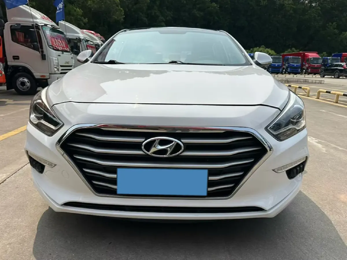 2017 Hyundai Mistra 1.8L 143HP L4 6AT,autocango,china used car exporter,china ev exporter,chinese used car exporter,chinese used ev exporter