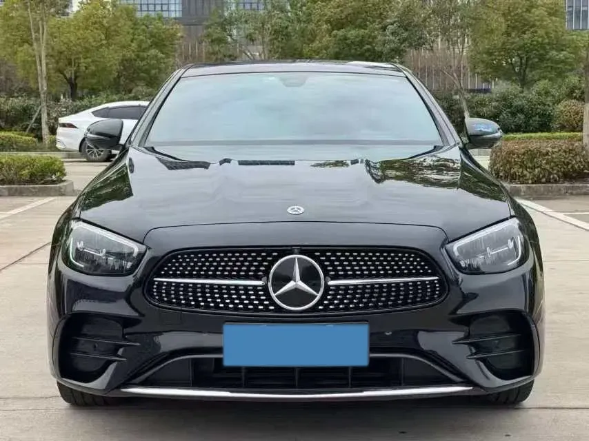 2022 Mercedes-Benz E Class 2.0T 211HP L4 9AT PHEV 25.4KWH,autocango,china used car exporter,china ev exporter,chinese used car exporter,chinese used ev exporter