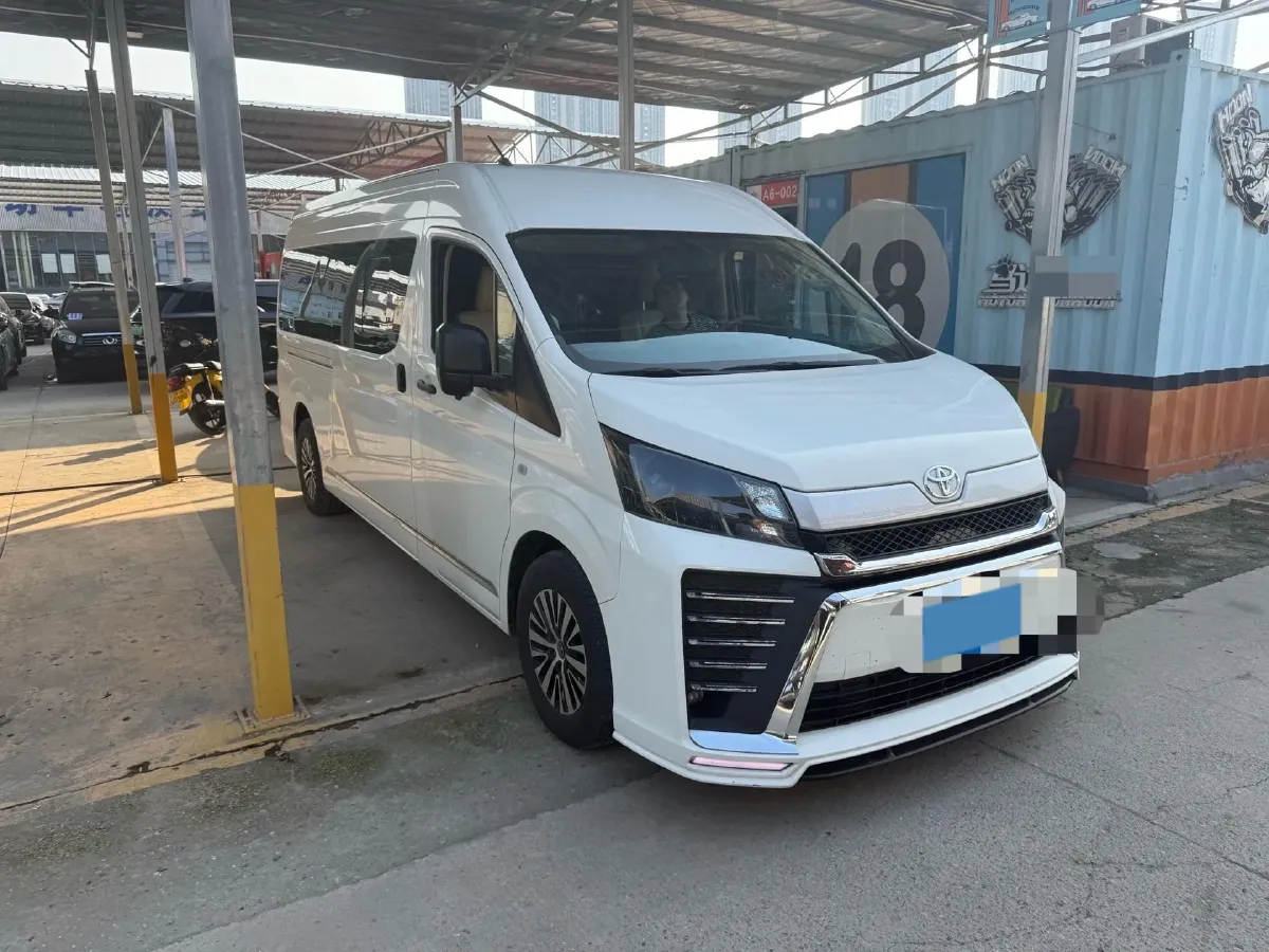 2019 BMW X7 3.0T 340HP L6 8AT,autocango,china used car exporter,china ev exporter,chinese used car exporter,chinese used ev exporter