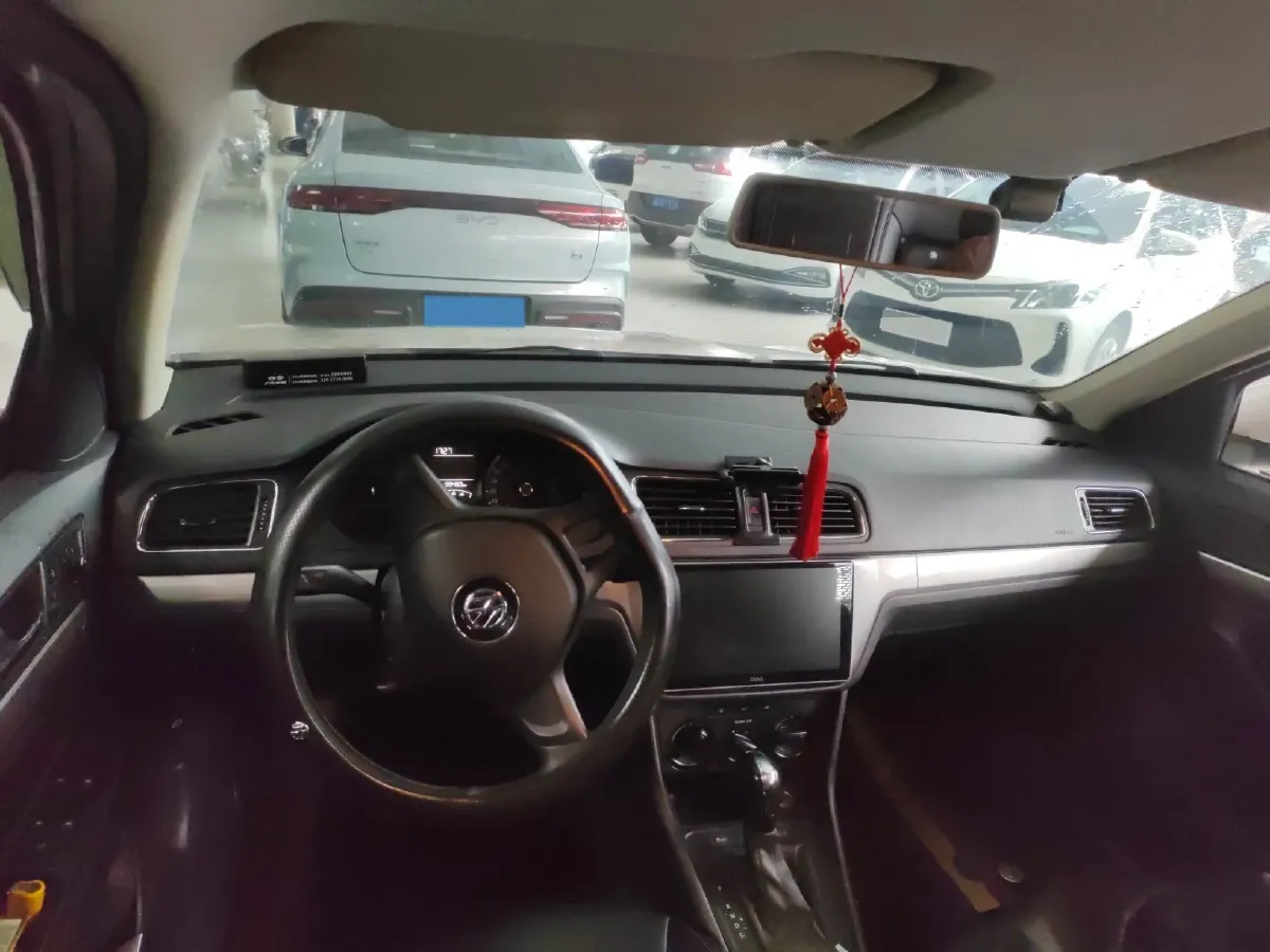 2017 Volkswagen Lavida 1.6L 110HP L4 6AT,autocango,china used car exporter,china ev exporter,chinese used car exporter,chinese used ev exporter