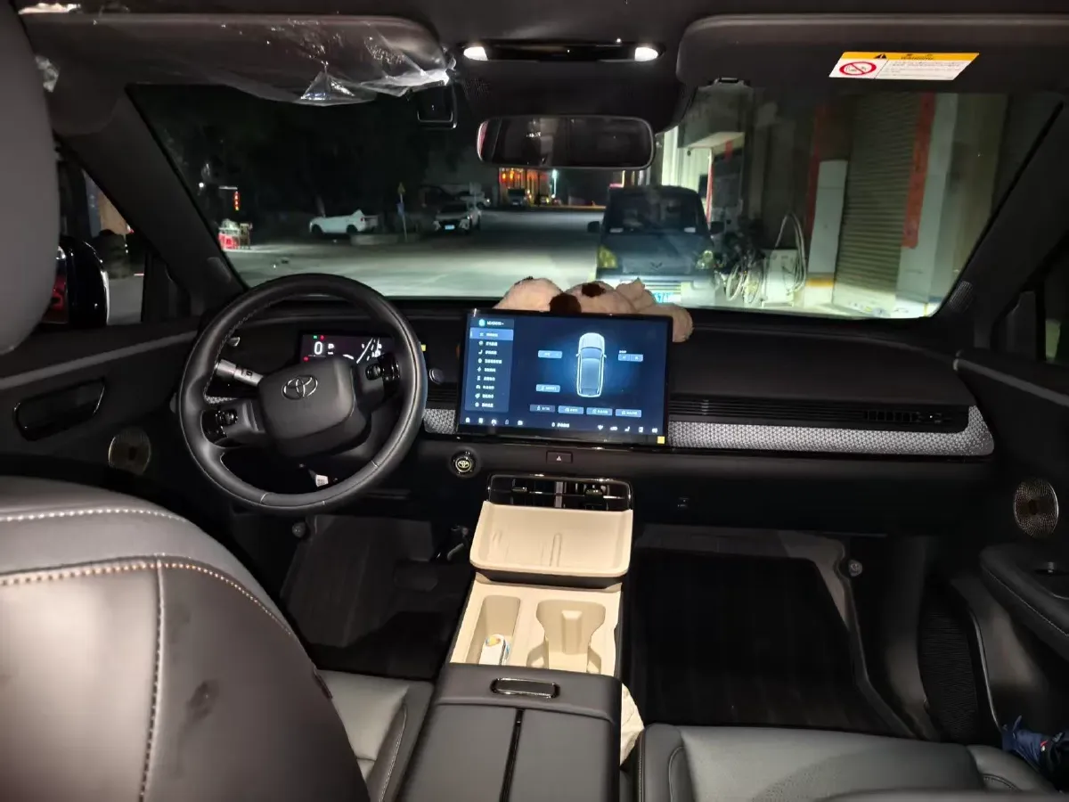 2025 Toyota BZ3X BEV 58.37KWH,autocango,china used car exporter,china ev exporter,chinese used car exporter,chinese used ev exporter