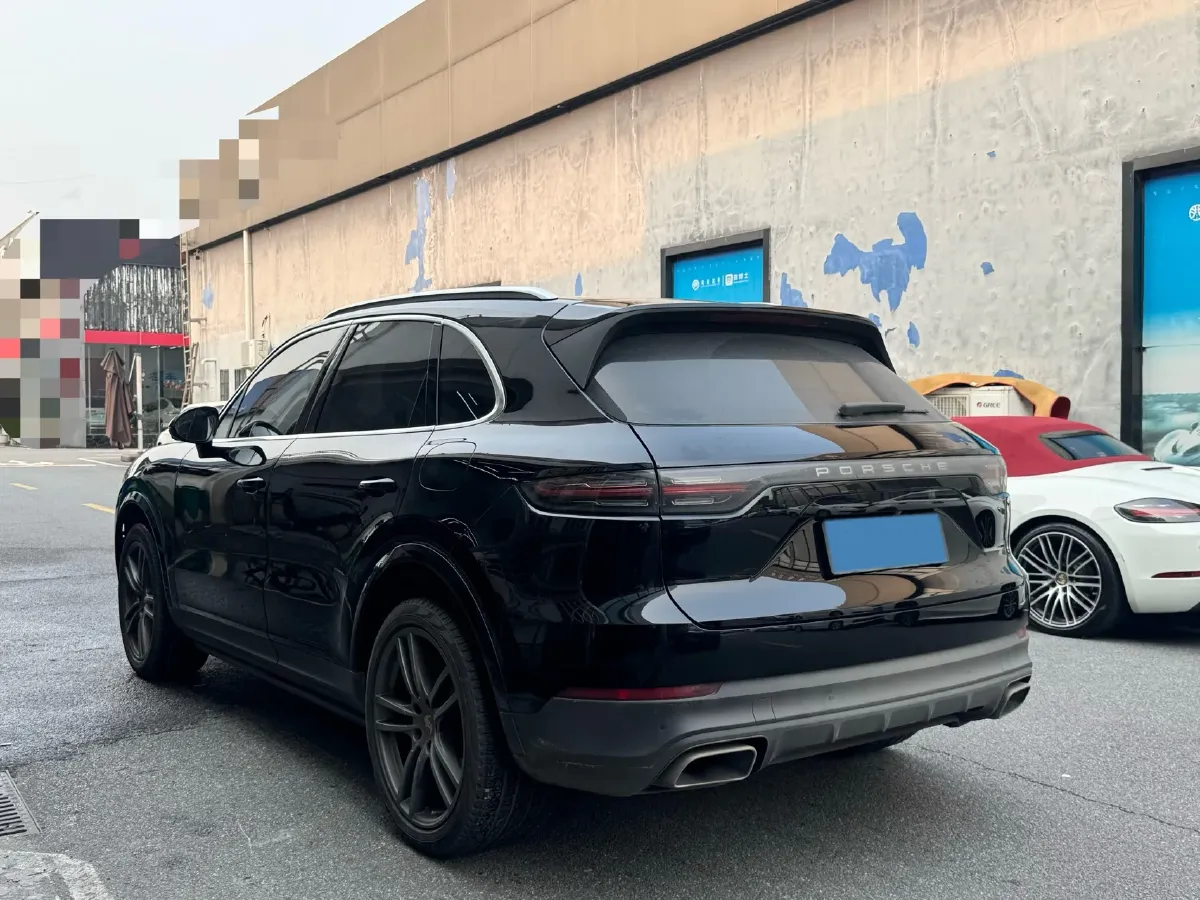 2021 Porsche Cayenne 2.0T 252HP L4 8AT PHEV 17.9KWH,autocango,china used car exporter,china ev exporter,chinese used car exporter,chinese used ev exporter
