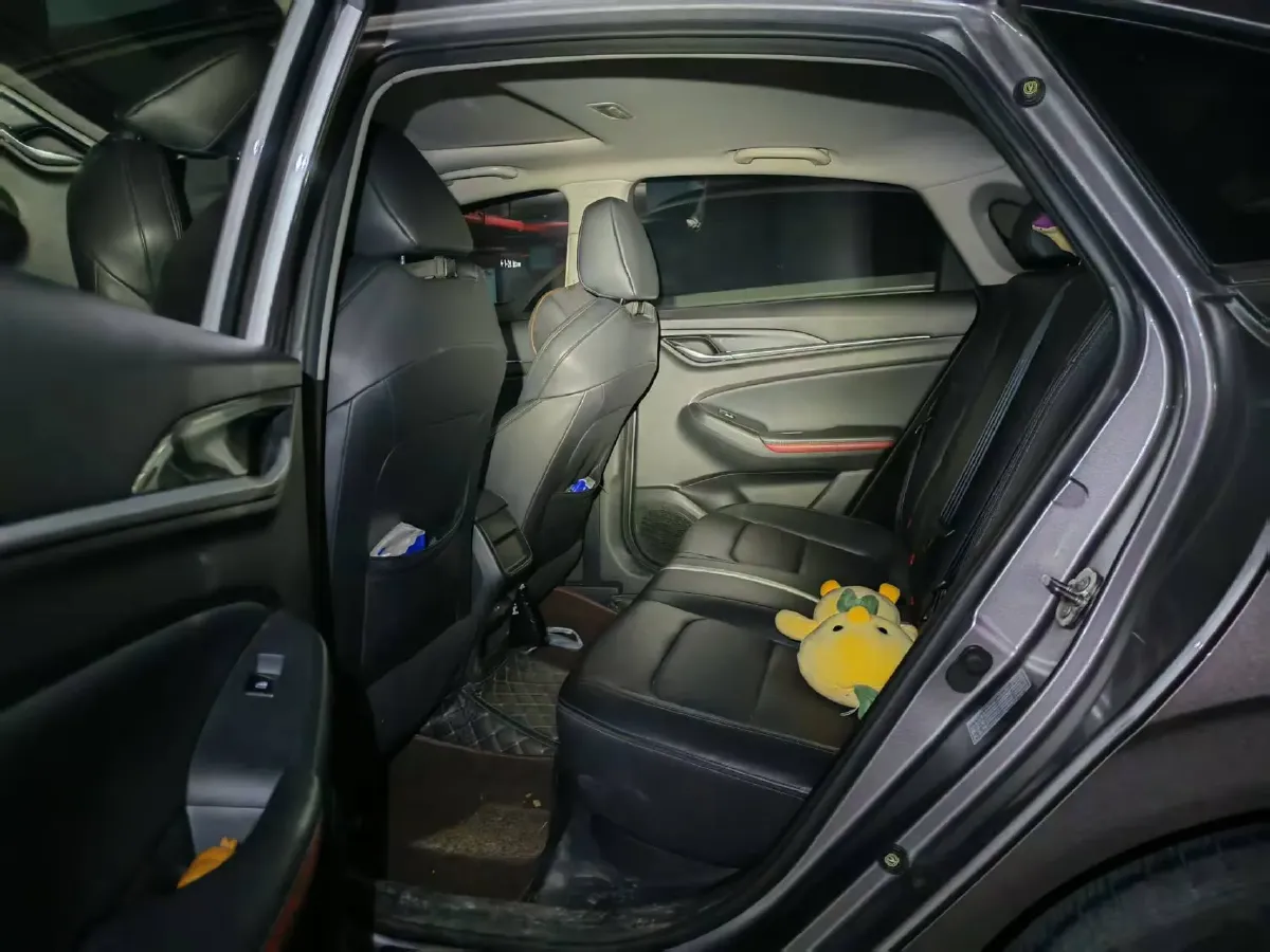 2020 ChangAn Eado 1.6L 128HP L4 6AT,autocango,china used car exporter,china ev exporter,chinese used car exporter,chinese used ev exporter