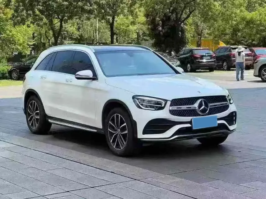 2021 Mercedes-Benz GLC Class 2.0T 197HP L4 9AT,autocango,china used car exporter,china ev exporter,chinese used car exporter,chinese used ev exporter