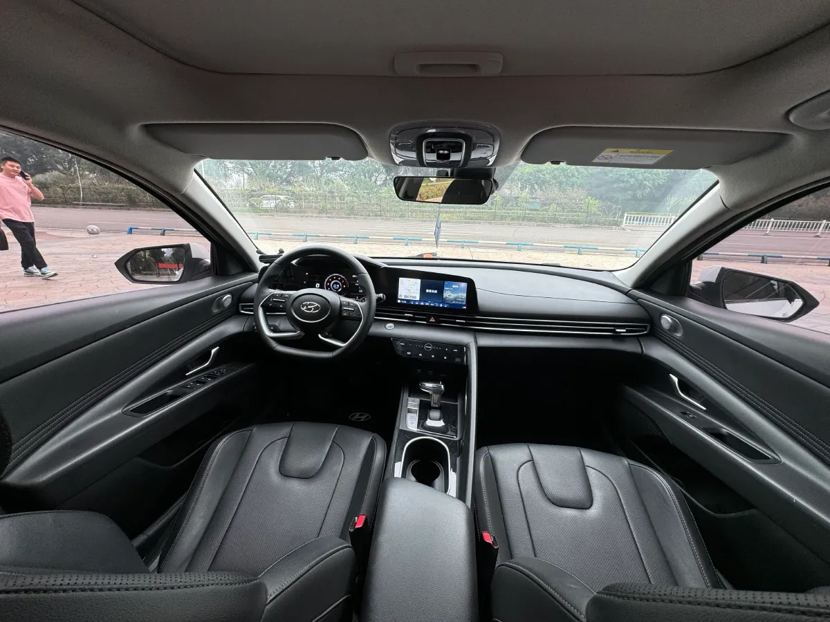 2023 Hyundai Elantra 1.5L 115HP L4 CVT,autocango,china used car exporter,china ev exporter,chinese used car exporter,chinese used ev exporter