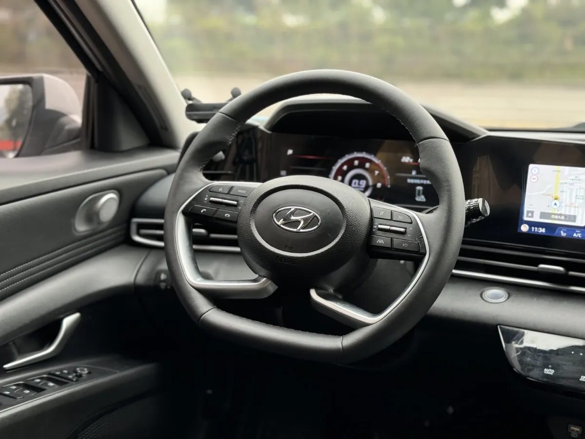 2023 Hyundai Elantra 1.5L 115HP L4 CVT,autocango,china used car exporter,china ev exporter,chinese used car exporter,chinese used ev exporter