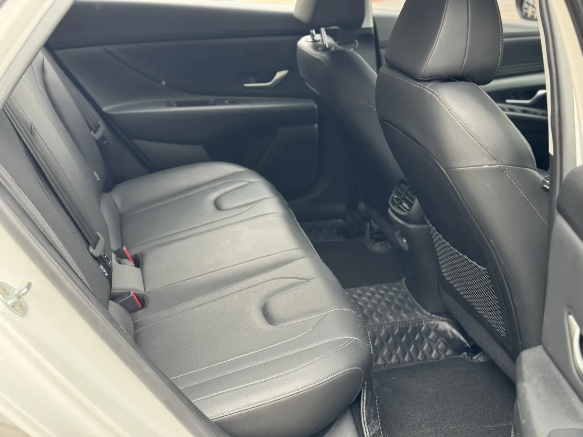 2023 Hyundai Elantra 1.5L 115HP L4 CVT,autocango,china used car exporter,china ev exporter,chinese used car exporter,chinese used ev exporter