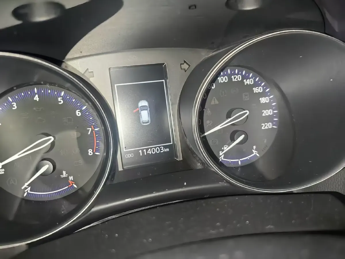 2018 Toyota C-HR 2.0L 171HP L4 CVT,autocango,china used car exporter,china ev exporter,chinese used car exporter,chinese used ev exporter