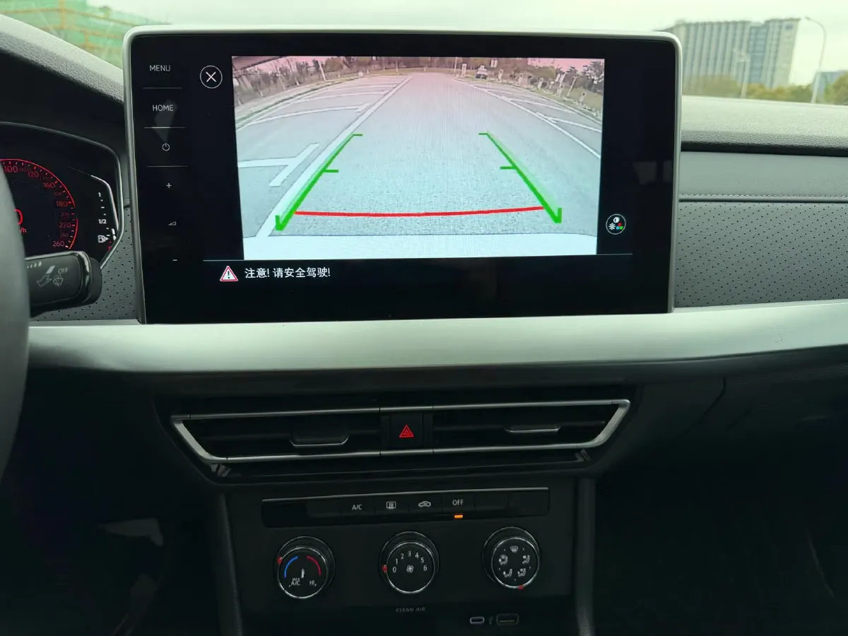 2024 Volkswagen Lavida 1.5L 110HP L4 6AT,autocango,china used car exporter,china ev exporter,chinese used car exporter,chinese used ev exporter