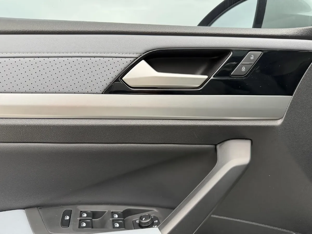 2024 Volkswagen Lavida 1.5L 110HP L4 6AT,autocango,china used car exporter,china ev exporter,chinese used car exporter,chinese used ev exporter