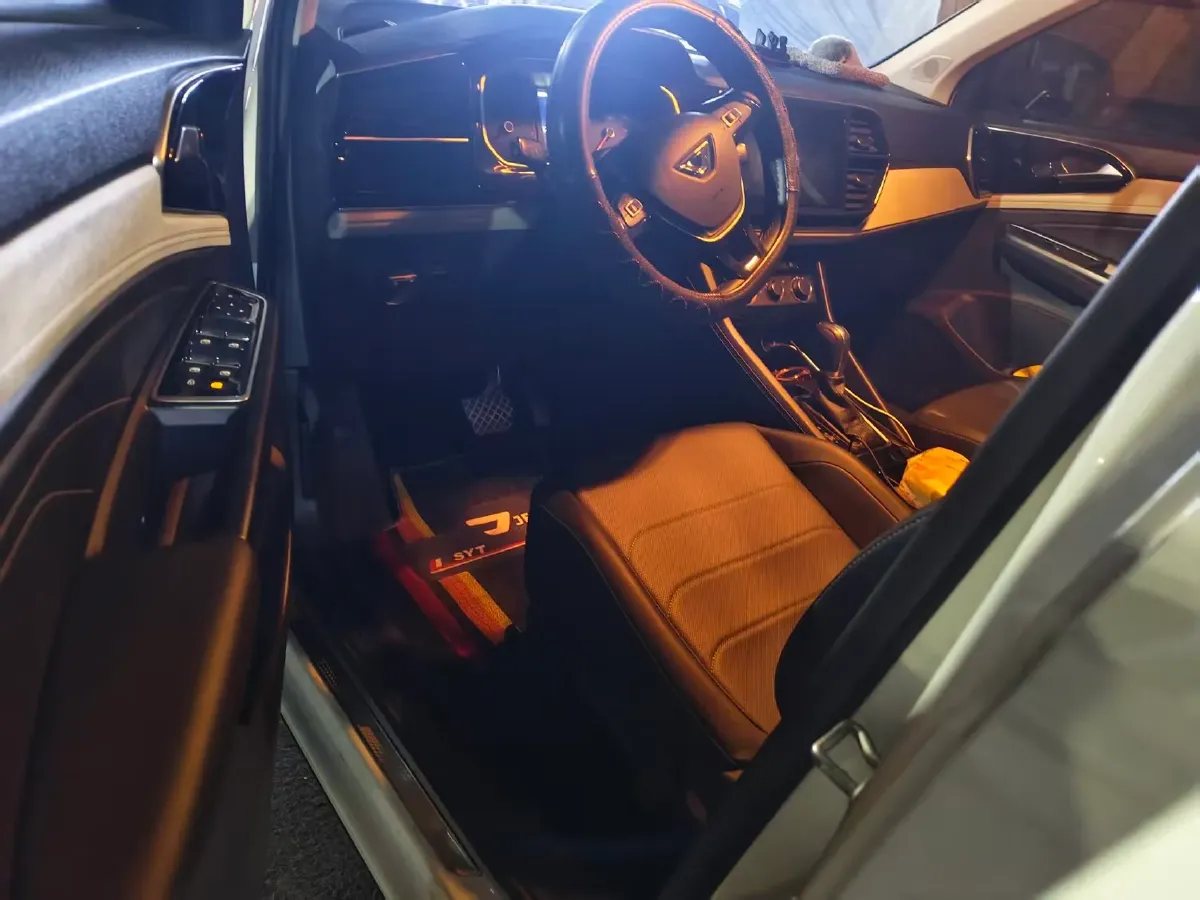 2023 Jetta VS5 1.4T 150HP L4 6AT,autocango,china used car exporter,china ev exporter,chinese used car exporter,chinese used ev exporter