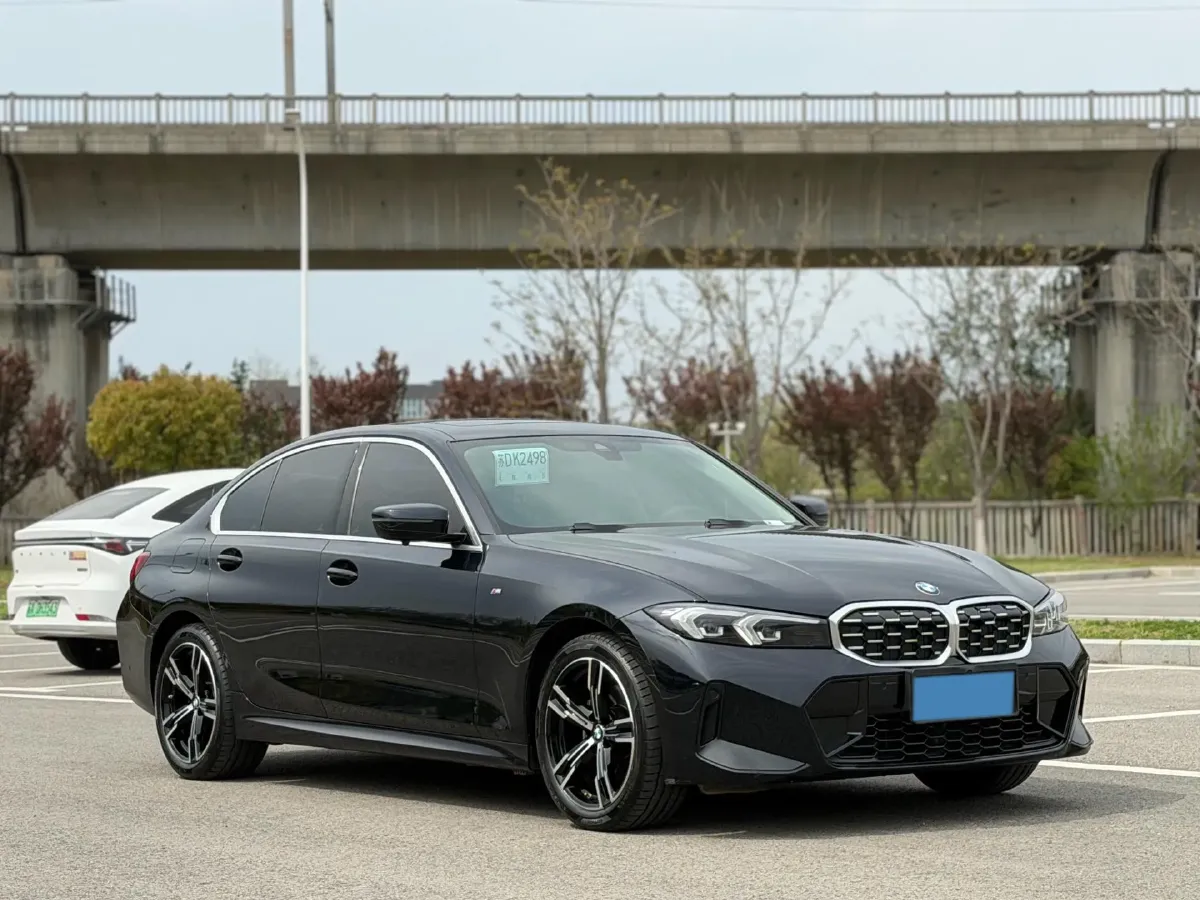 2023 BMW 3 Series 2.0T 184HP L4 8AT,autocango,china used car exporter,china ev exporter,chinese used car exporter,chinese used ev exporter