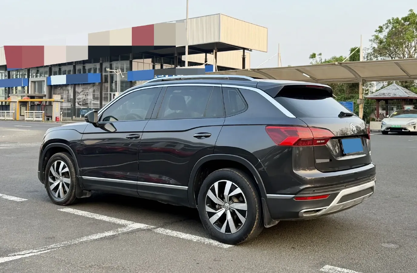 2019 Jeep Cherokee 2.0T 234HP L4 9AT,autocango,china used car exporter,china ev exporter,chinese used car exporter,chinese used ev exporter