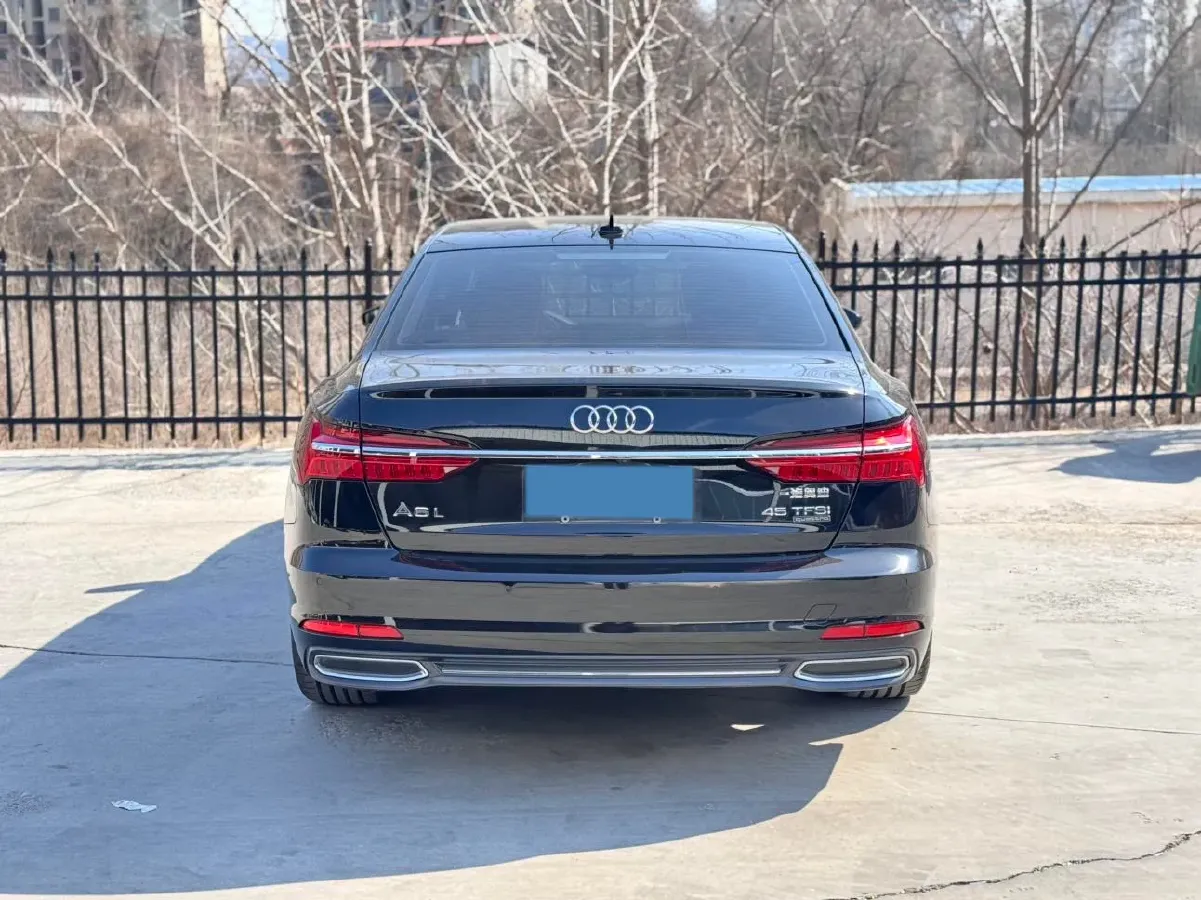 2020 Audi A6L 2.0T 224HP L4 7DCT,autocango,china used car exporter,china ev exporter,chinese used car exporter,chinese used ev exporter