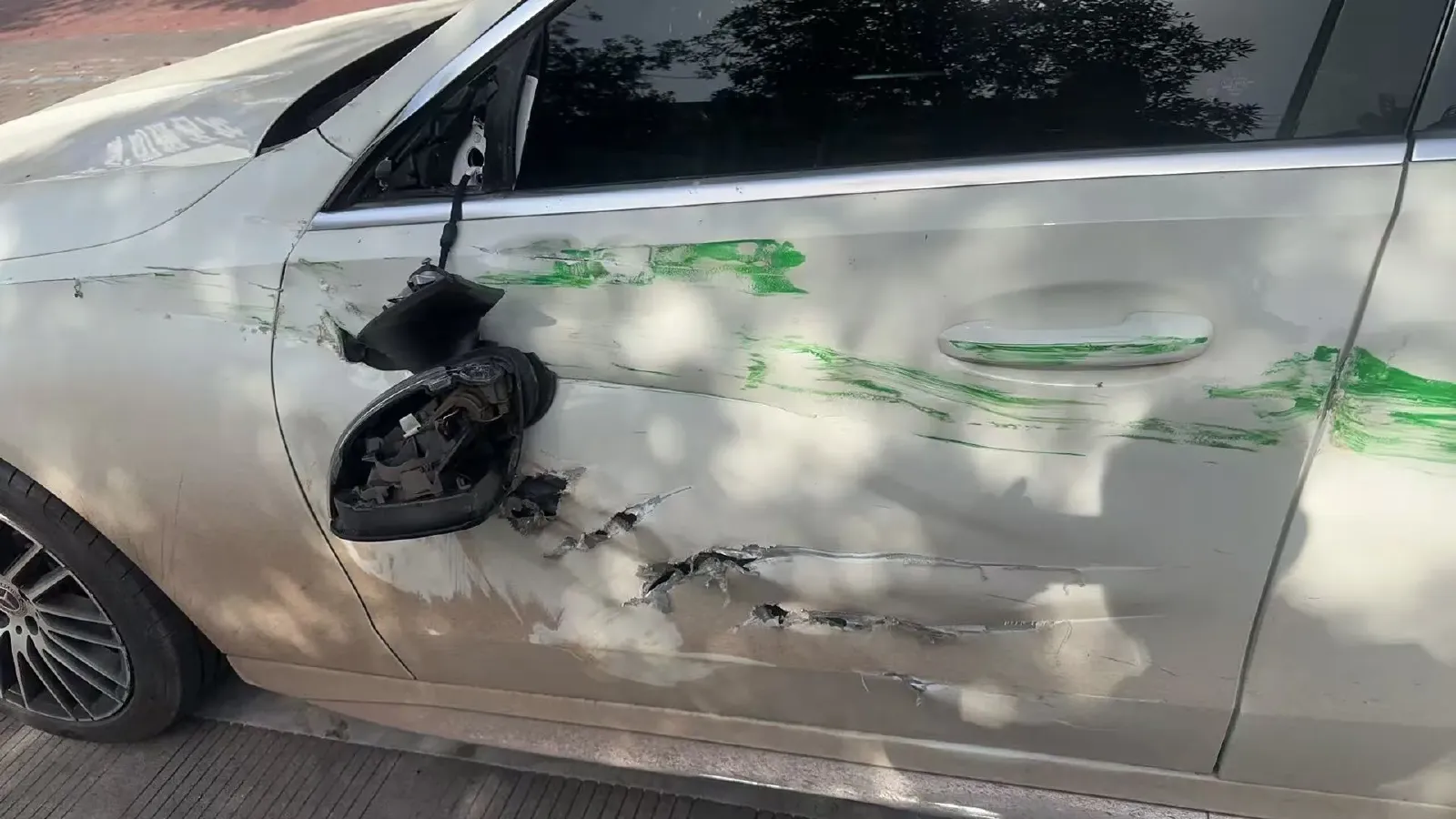 2022 Mercedes-Benz C Class 1.5T 204HP L4 9AT,autocango,china used car exporter,china ev exporter,chinese used car exporter,chinese used ev exporter