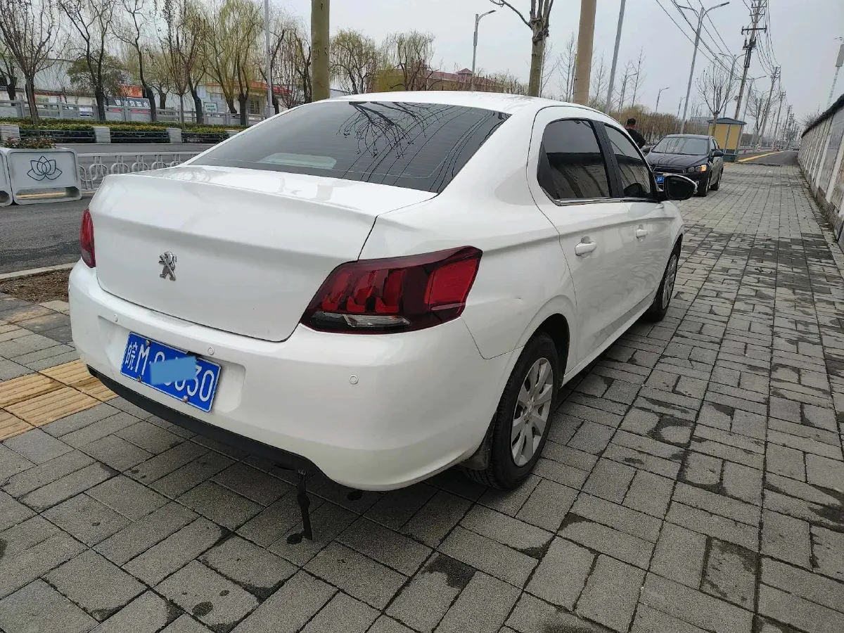 2014 Peugeot 301 1.6L 117HP L4 5MT,autocango,china used car exporter,china ev exporter,chinese used car exporter,chinese used ev exporter