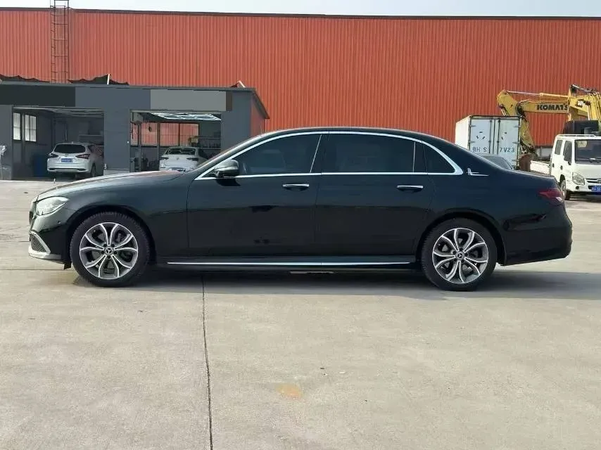 2022 Mercedes-Benz E Class 2.0T 258HP L4 9AT,autocango,china used car exporter,china ev exporter,chinese used car exporter,chinese used ev exporter