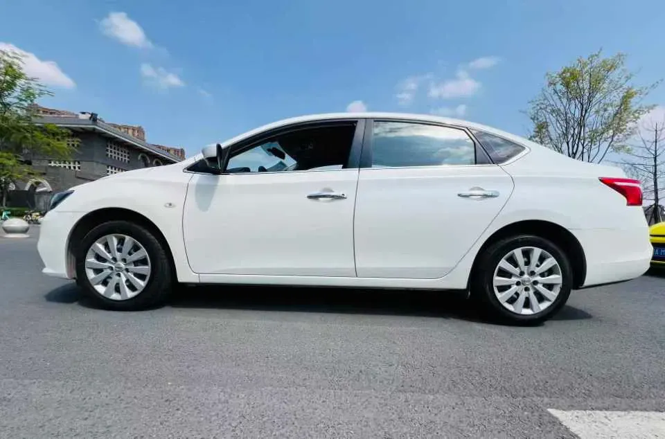 2022 Nissan Sylphy 1.6L 122HP L4 CVT,autocango,china used car exporter,china ev exporter,chinese used car exporter,chinese used ev exporter
