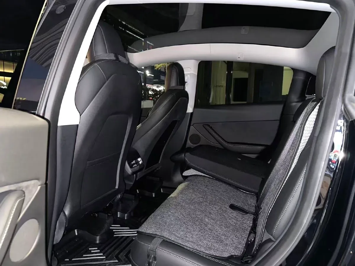 2021 MINI COUNTRYMAN 1.5T 136HP L3 8AT,autocango,china used car exporter,china ev exporter,chinese used car exporter,chinese used ev exporter