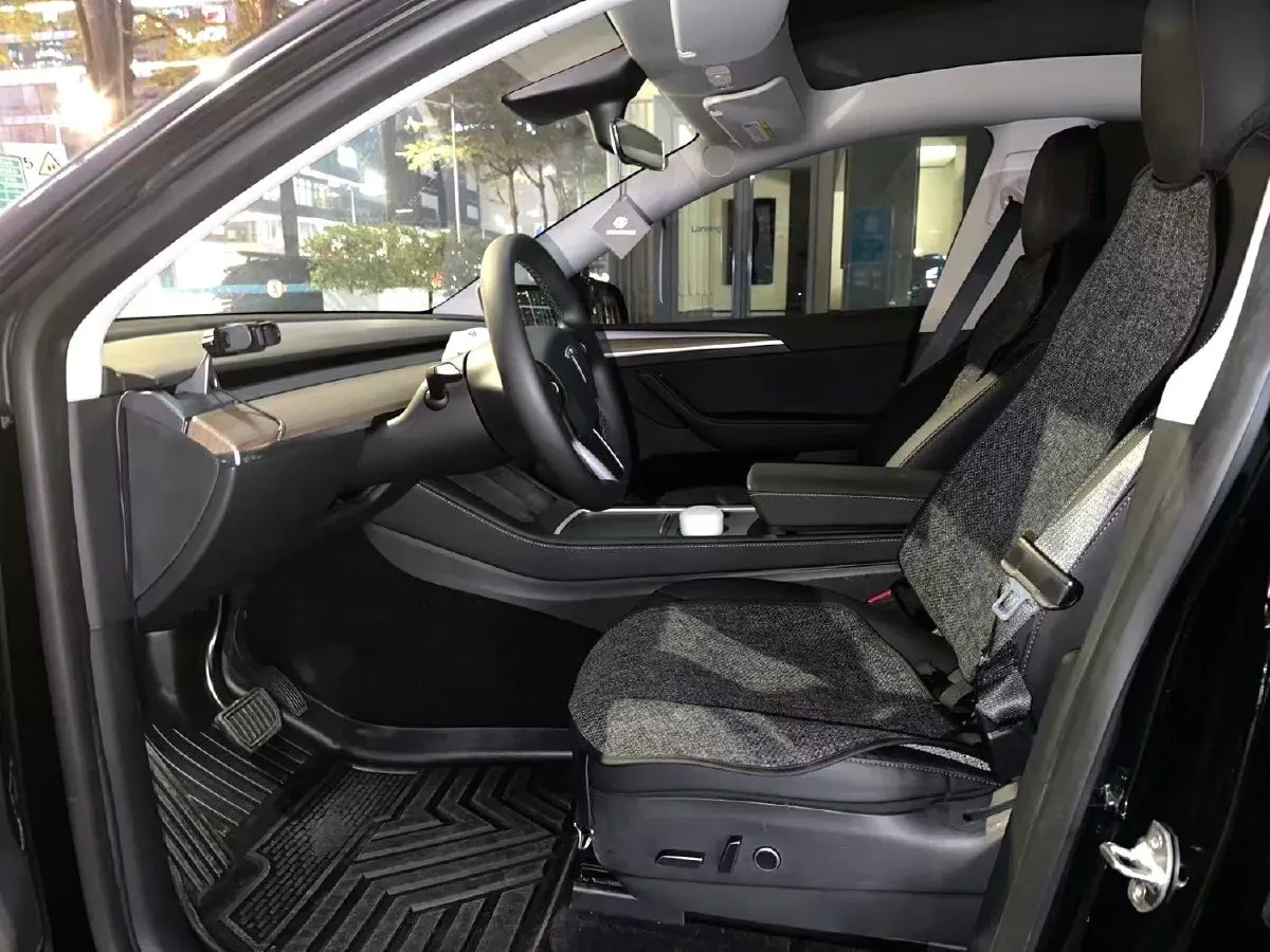 2021 MINI COUNTRYMAN 1.5T 136HP L3 8AT,autocango,china used car exporter,china ev exporter,chinese used car exporter,chinese used ev exporter