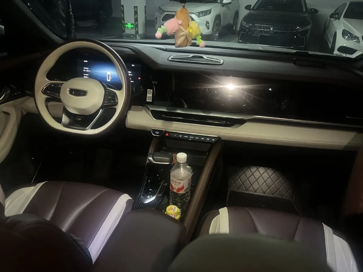 2024 Geely Monjaro 2.0T 238HP L4 8AT,autocango,china used car exporter,china ev exporter,chinese used car exporter,chinese used ev exporter