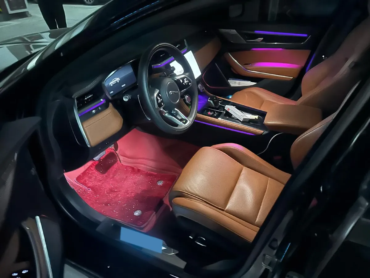 2025 Jaguar XFL 2.0T 300HP L4 8AT,autocango,china used car exporter,china ev exporter,chinese used car exporter,chinese used ev exporter