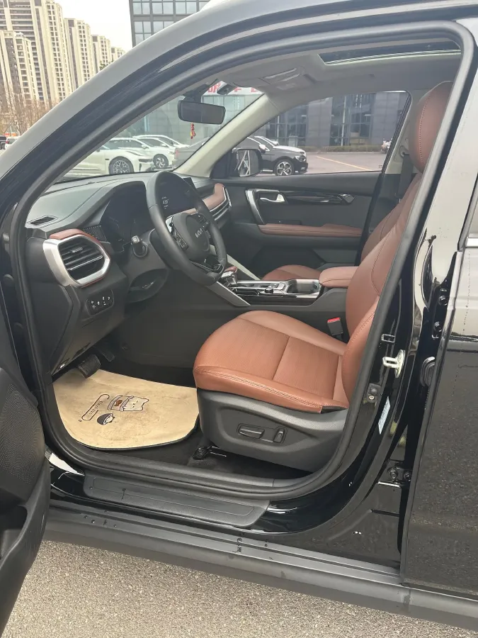 2021 Kia Sportage R 2.0L 161HP L4 6AT,autocango,china used car exporter,china ev exporter,chinese used car exporter,chinese used ev exporter