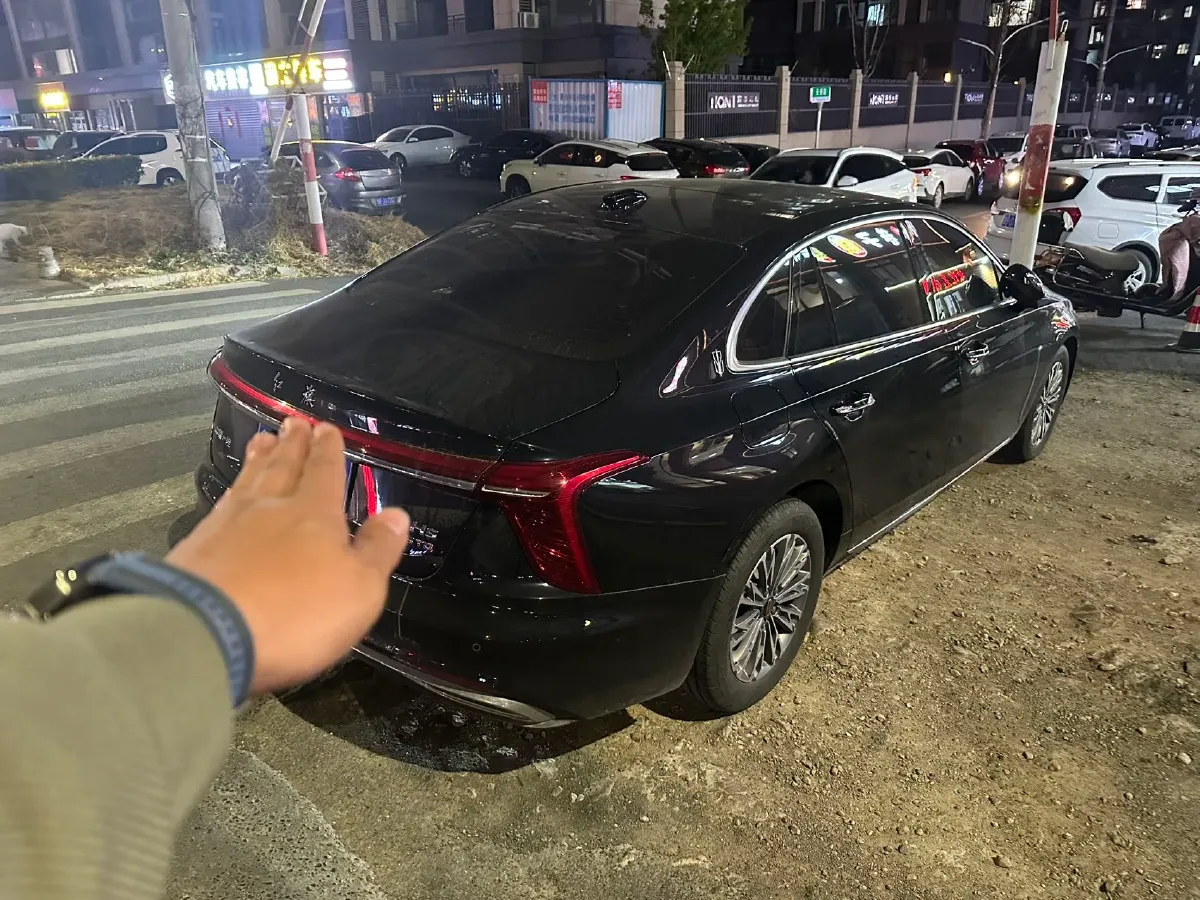 2024 HongQi H5 1.5T 169HP L4 7DCT,autocango,china used car exporter,china ev exporter,chinese used car exporter,chinese used ev exporter