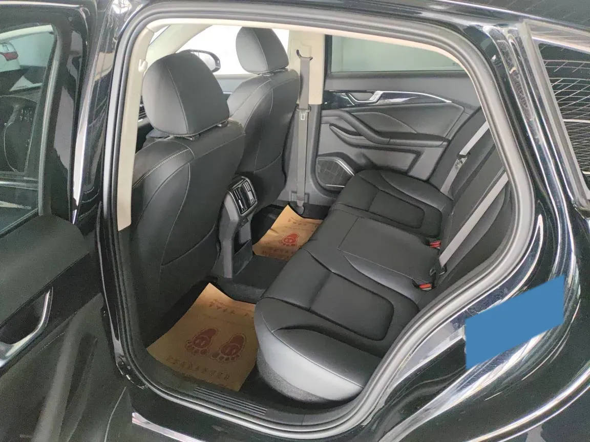 2023 Bestune B70 1.5T 169HP L4 7DCT,autocango,china used car exporter,china ev exporter,chinese used car exporter,chinese used ev exporter