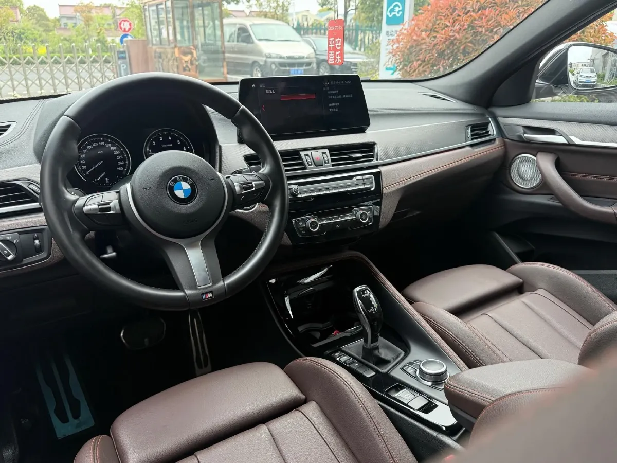 2021 BMW X2 2.0T 192HP L4 7DCT,autocango,china used car exporter,china ev exporter,chinese used car exporter,chinese used ev exporter
