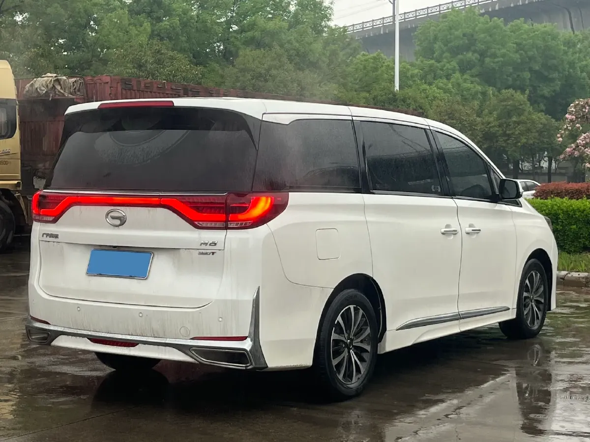 2021 GAC Trumpchi M8 2.0T 252HP L4 8AT,autocango,china used car exporter,china ev exporter,chinese used car exporter,chinese used ev exporter