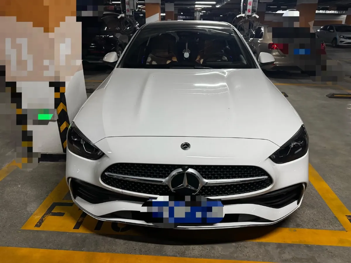 2025 Mercedes-Benz C Class 1.5T 204HP L4 9AT,autocango,china used car exporter,china ev exporter,chinese used car exporter,chinese used ev exporter